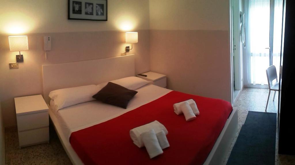 רימיני Hotel Marittimo מראה חיצוני תמונה