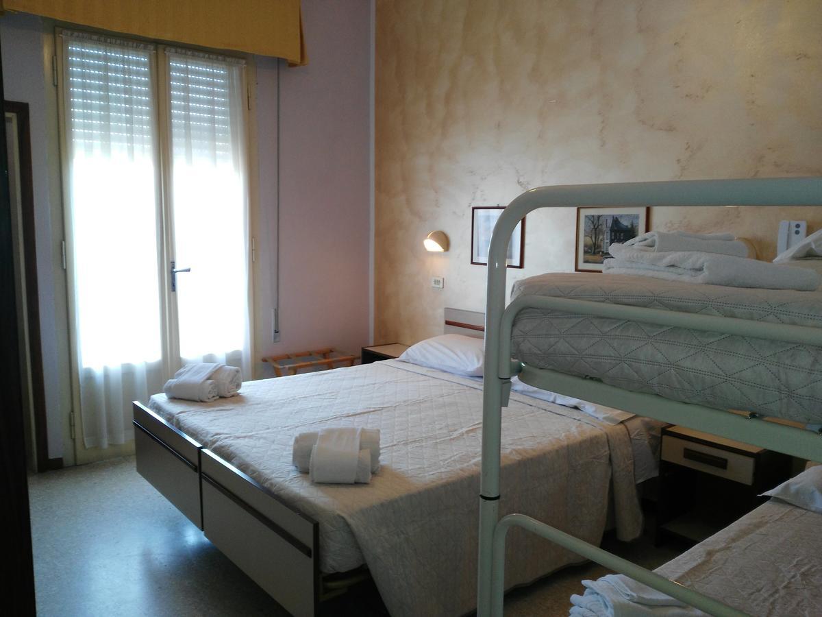 רימיני Hotel Marittimo מראה חיצוני תמונה
