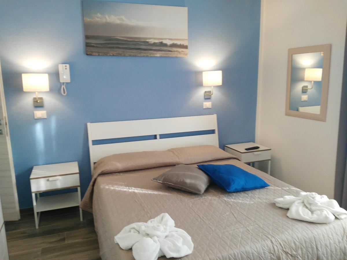 רימיני Hotel Marittimo מראה חיצוני תמונה