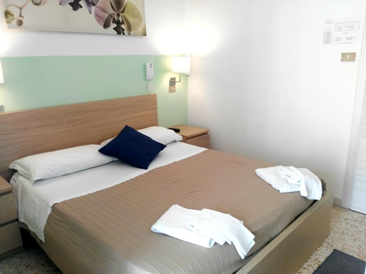 רימיני Hotel Marittimo מראה חיצוני תמונה