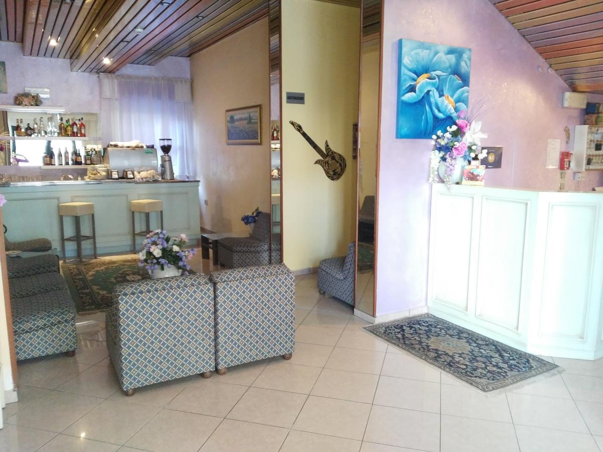 רימיני Hotel Marittimo מראה חיצוני תמונה